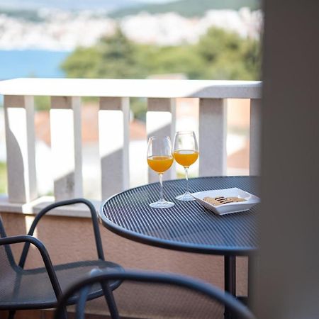 Dalmatia Apartments Ciovo Трогир Екстериор снимка