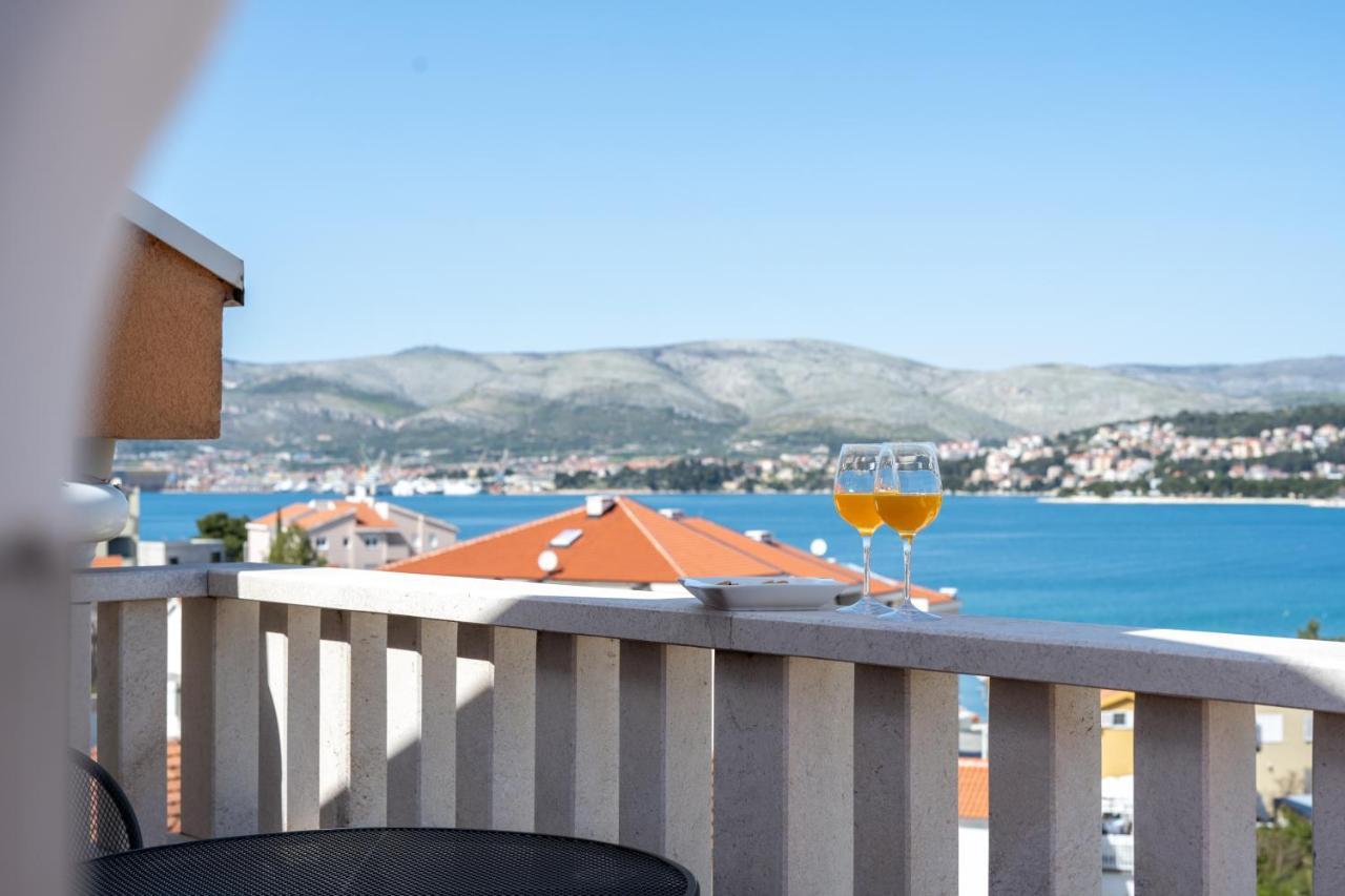 Dalmatia Apartments Ciovo Трогир Екстериор снимка