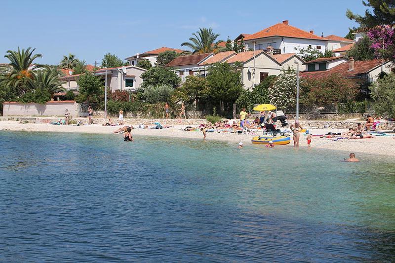 Dalmatia Apartments Ciovo Трогир Екстериор снимка